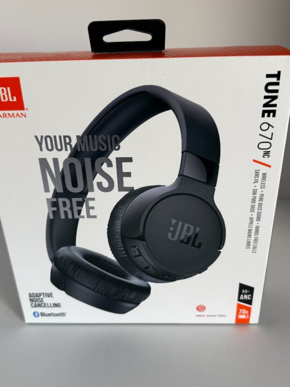 JBL Tune 670 NC Wireless Headphones New/Sealed